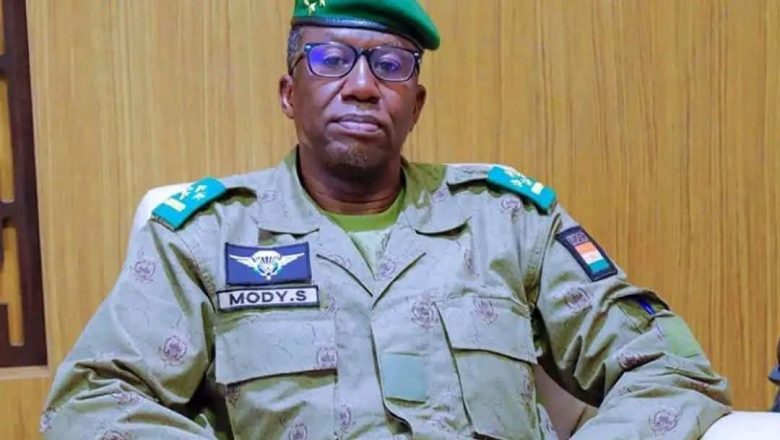 Tensions et coups de feu à Niamey : une mutinerie militaire maîtrisée